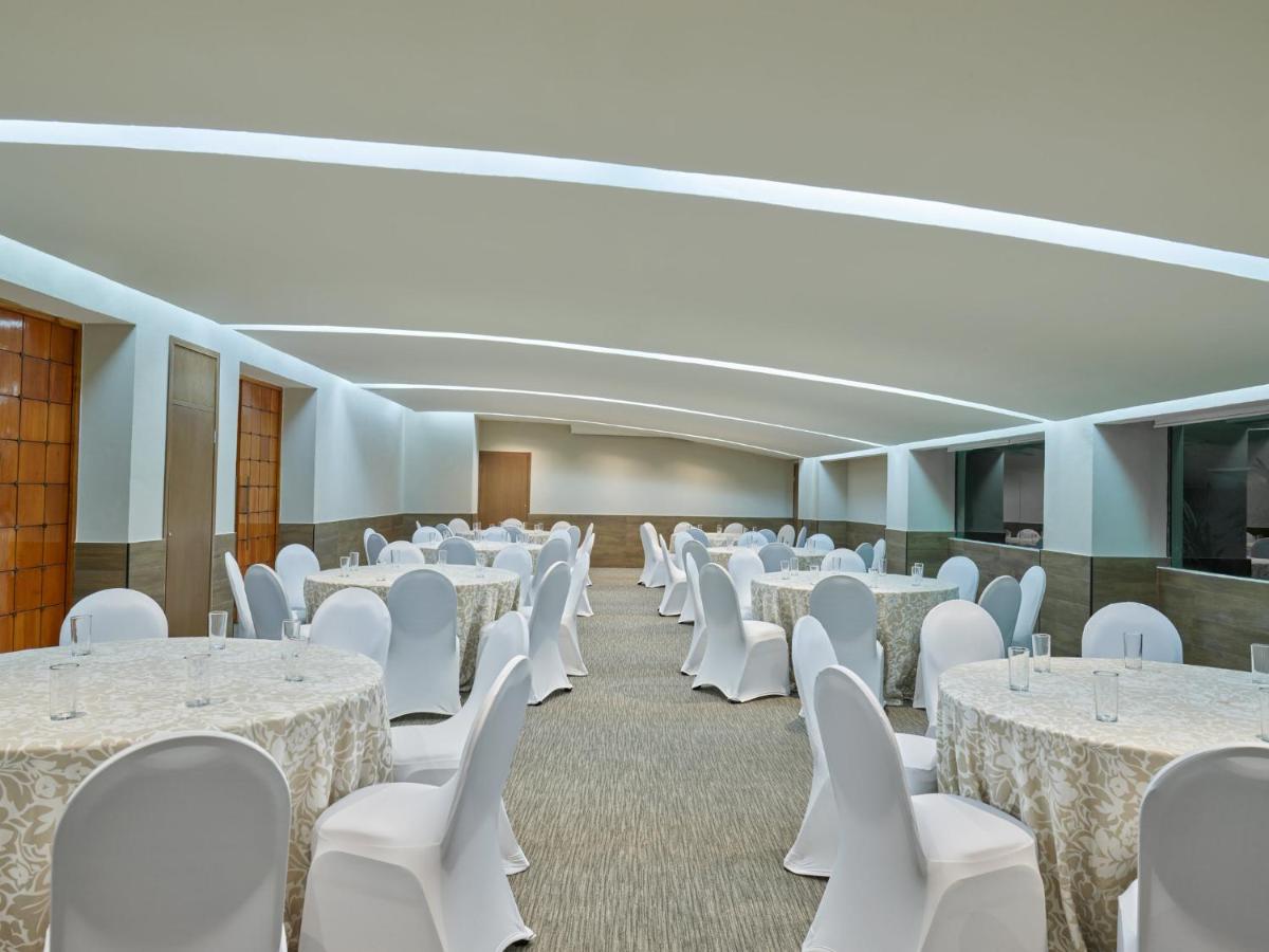 Fiesta Inn Villahermosa Cencali Bagian luar foto